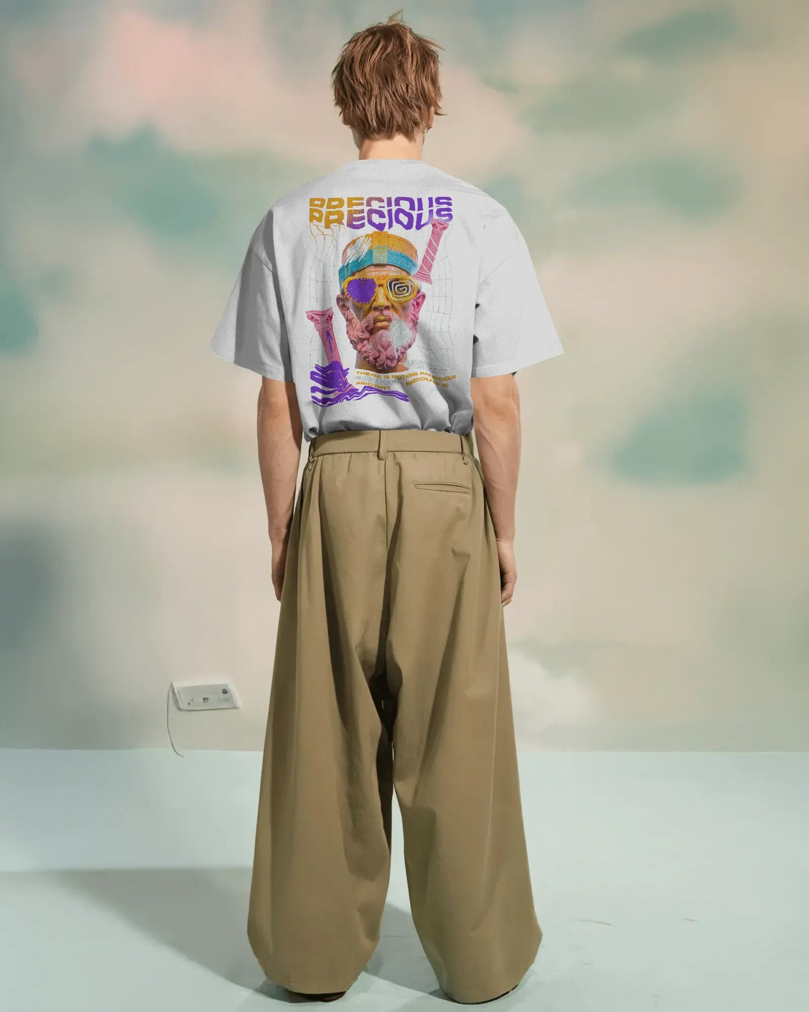 Oversized T-shirt: Neo-Precious