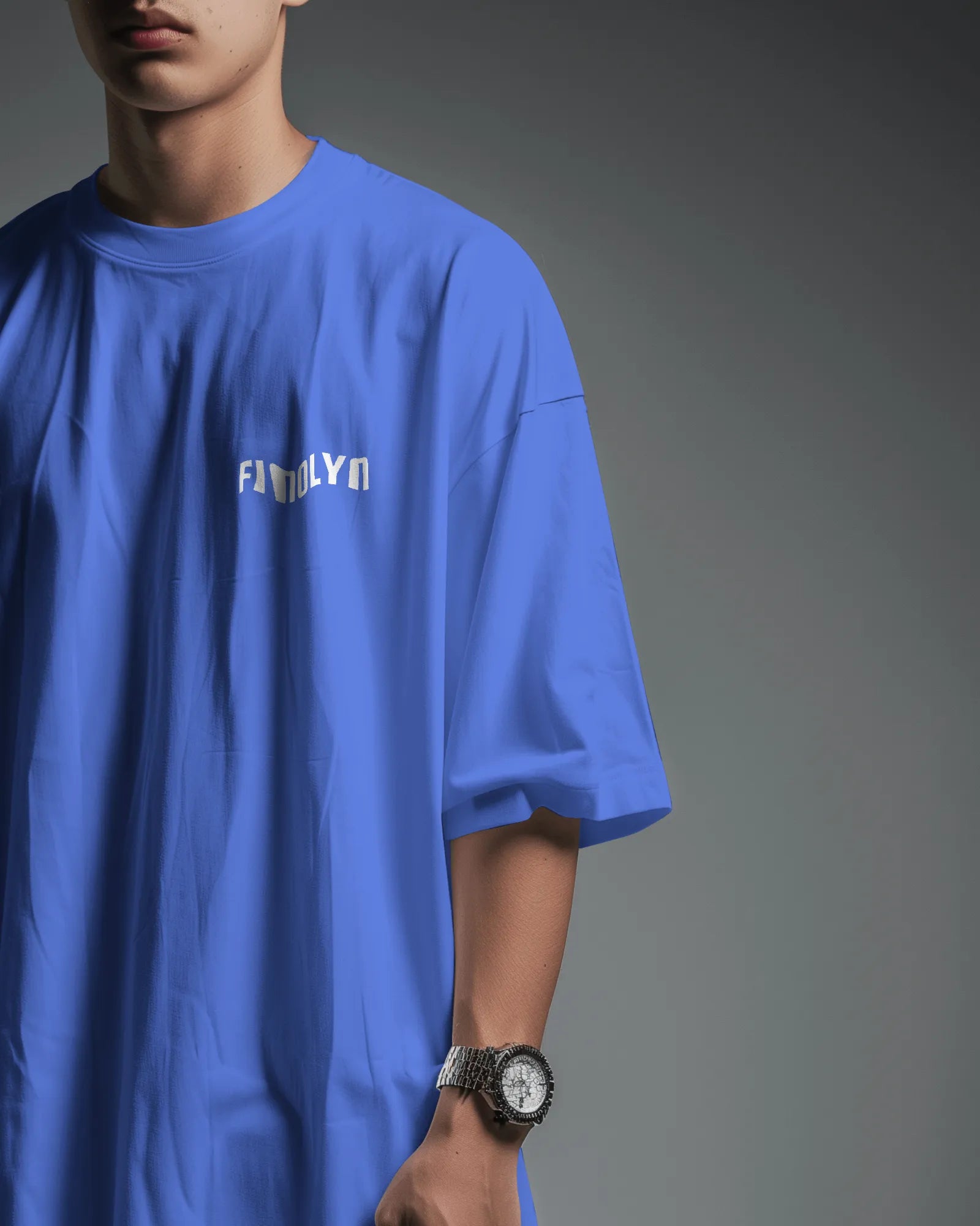 Oversized T-shirt: Shinjiro