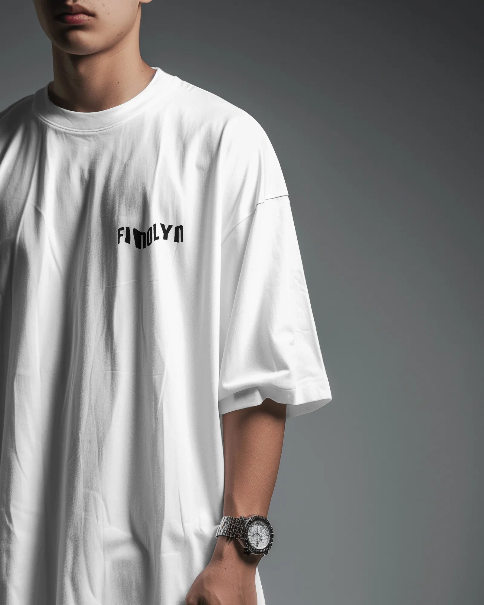 Oversized T-shirt: Shinjiro