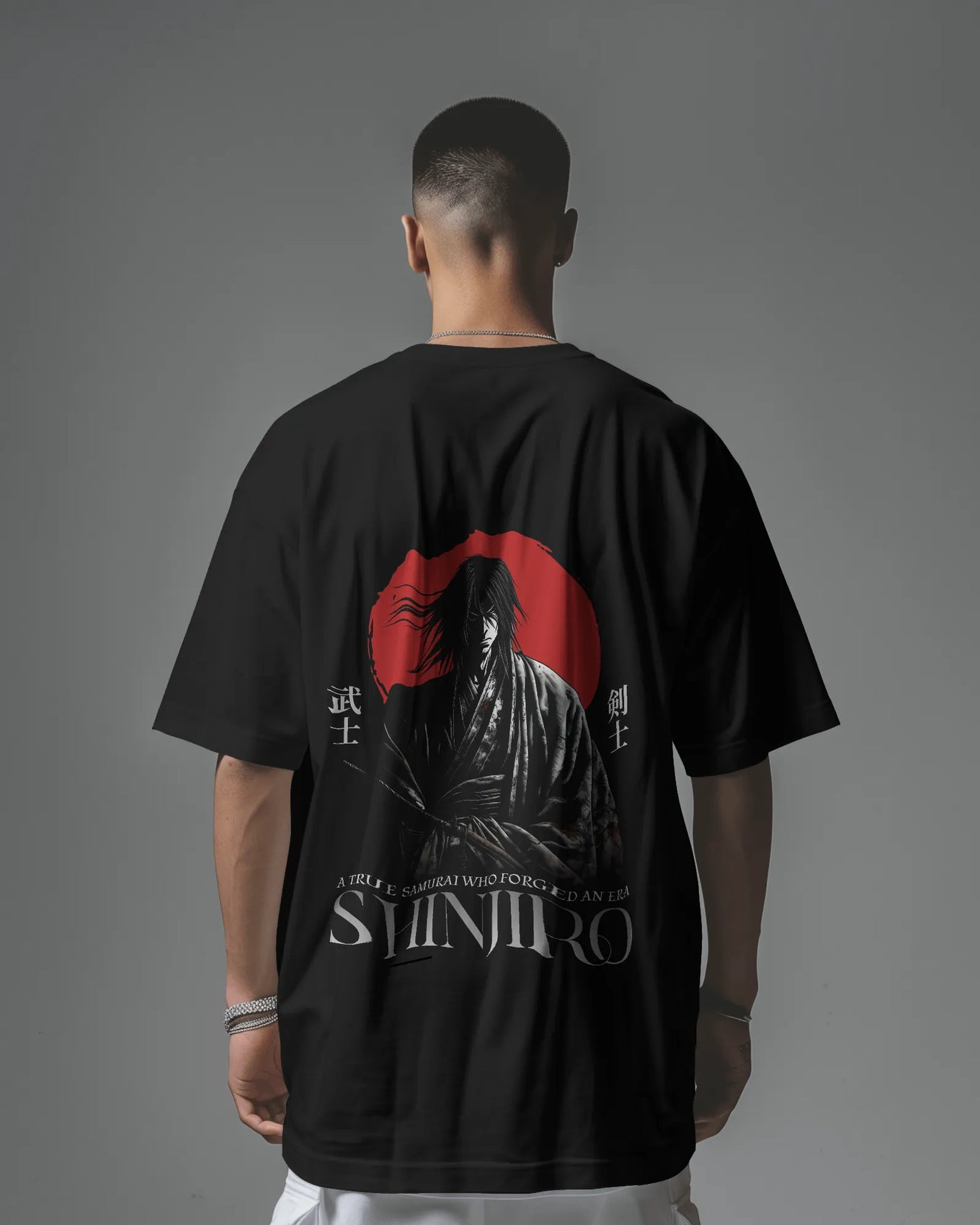 Oversized T-shirt: Shinjiro